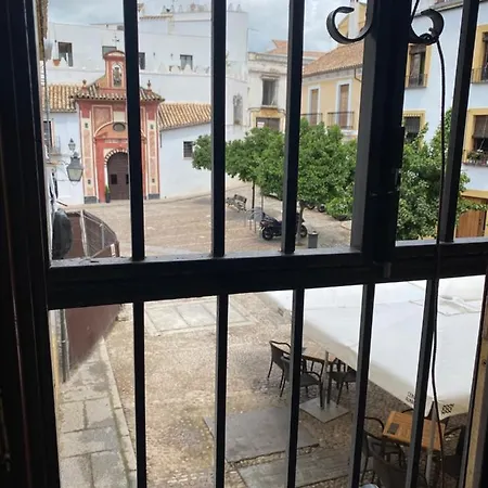 La Abadesa Apartment *